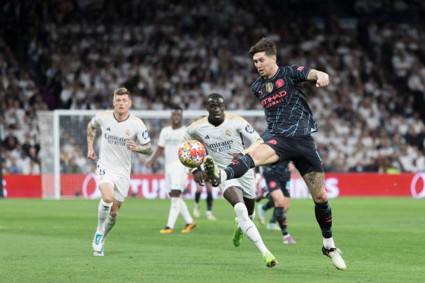 他以稳健的 他以稳健的